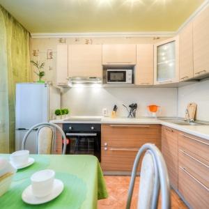 Apartments 5 Stars 2-room Apartment on 250th Anniversary of Chelyabinsk street 23