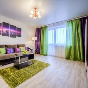 Apartments 5 Stars 2-room Apartment on Bratyev Kashirinykh 95