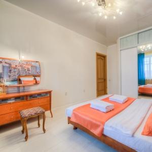 Apartments 5 Stars 3-room Apartment on Tsvillinga street 36