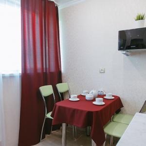 Apartments 5 Stars 3-room Apartment on Yubileynaya 3