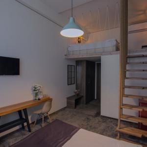 Loft Hotel