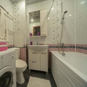 Apartments 5 Stars 1-room Apartment on 60 let Oktyabrya street 86