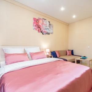 Apartments 5 Stars 1-room Apartment on Lenina street 48 Sakura Color