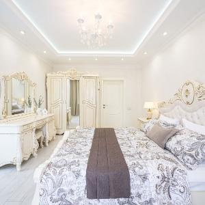 Hotel 5 Stars 3-room Apartment on Chicherina street 37