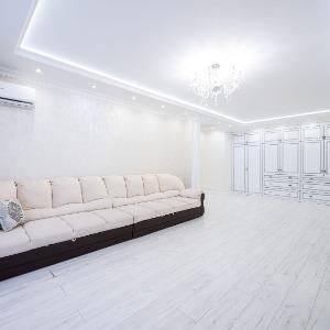 Hotel 5 Stars 3-room Apartment on Chicherina street 37