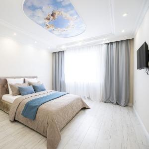 Hotel 5 Stars 3-room Apartment on Chicherina street 37