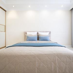 Hotel 5 Stars 3-room Apartment on Chicherina street 37