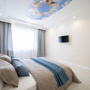Hotel 5 Stars 3-room Apartment on Chicherina street 37