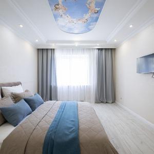 Hotel 5 Stars 3-room Apartment on Chicherina street 37
