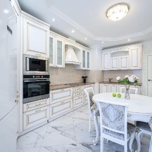 Hotel 5 Stars 3-room Apartment on Chicherina street 37
