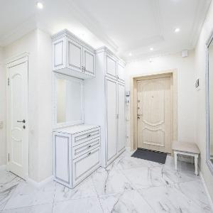 Hotel 5 Stars 3-room Apartment on Chicherina street 37