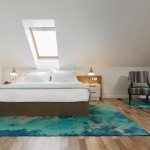 Nine Rooms Hotel