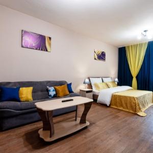 Apartments 5 Stars 3-room Apartment on Aviatorov street 68