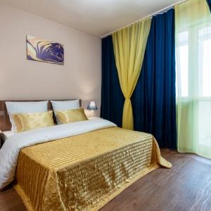 Apartments 5 Stars 3-room Apartment on Aviatorov street 68