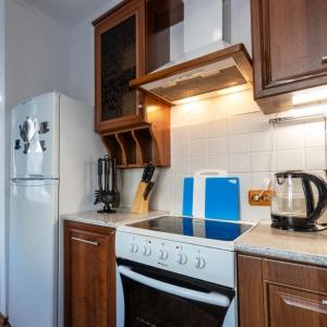 Apartments 5 Stars 3-room Apartment on Karl Marx street 175