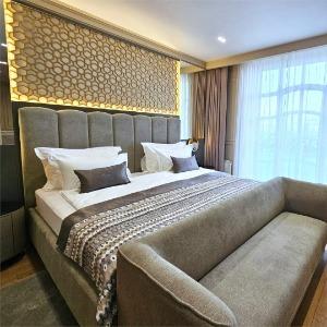 Hotel RiverDonPark
