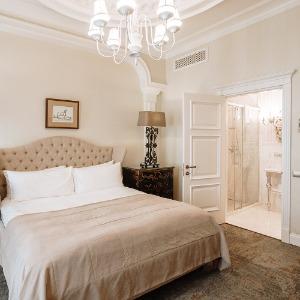 Hotel Ambassadori