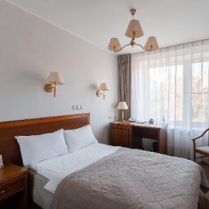 Hotel Oktyabrskaya