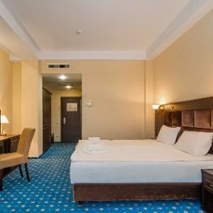 Bristol Hotel