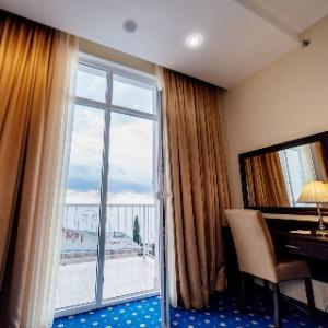 Bristol Hotel