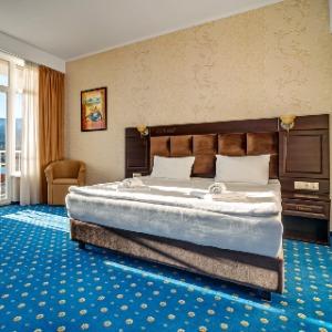 Bristol Hotel