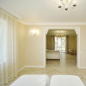 Hotel Dinastiia