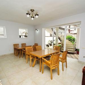 Hotel Dinastiia
