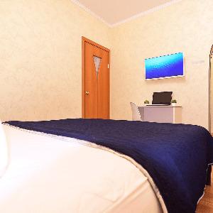 Lion Apartments 2-room Apartment on Tyumensky tract 8, 6 floor