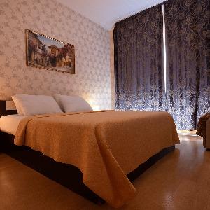Lion Apartments 2-room Apartment on Tyumensky tract 8, 6 floor