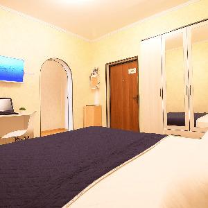 Lion Apartments 2-room Apartment on Tyumensky tract 8, 6 floor