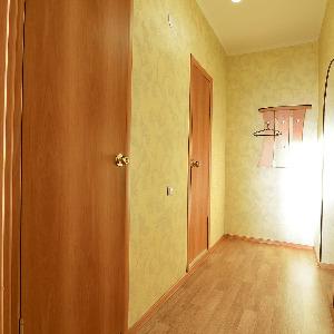 Lion Apartments 2-room Apartment on Tyumensky tract 8, 6 floor