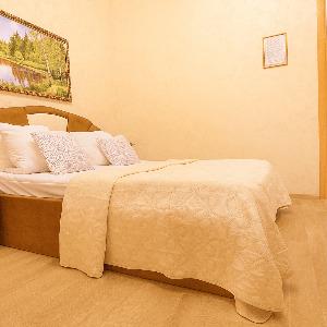 Lion Apartments 2-room Apartment on Tyumensky tract 8, 4 floor