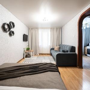 Apartments 5 Stars 1-room Apartment on Volodarskogo street 17