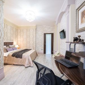 Apartments 5 Stars 3-room Apartment on Engelsa street 26a