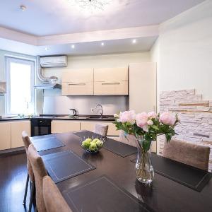 Apartments 5 Stars 3-room Apartment on Engelsa street 26a