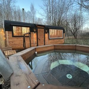 Glamping Ozero Le