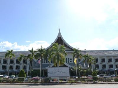 Гостиница The Grand Beach Resort