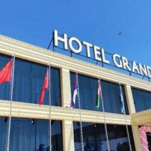 Hotel Grand Sarbon