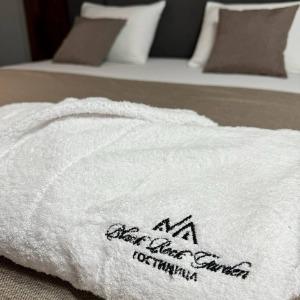 Hotel Black Rock Garden