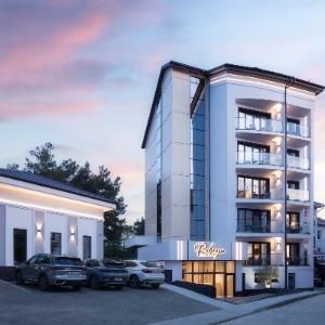 Hotel Riviera