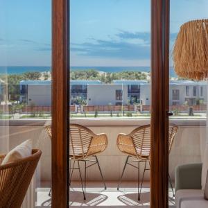 Hotel Funf Luxury Resort & Spa Miracleon