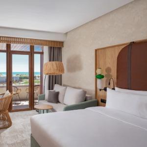 Hotel Funf Luxury Resort & Spa Miracleon