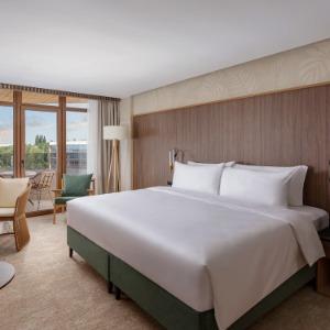 Hotel Funf Luxury Resort & Spa Miracleon