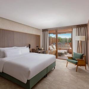 Hotel Funf Luxury Resort & Spa Miracleon