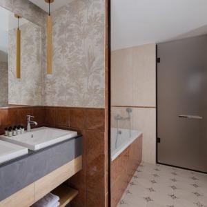 Hotel Funf Luxury Resort & Spa Miracleon