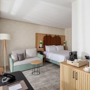 Hotel Funf Luxury Resort & Spa Miracleon