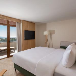 Hotel Funf Luxury Resort & Spa Miracleon