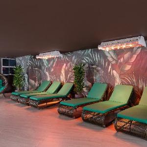 Hotel Funf Luxury Resort & Spa Miracleon