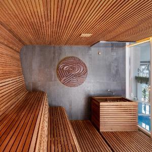 Hotel Funf Luxury Resort & Spa Miracleon