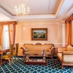 Hotel Grand Palace